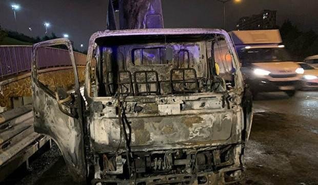 Seyir halindeyken alev aldı: Kullanılamaz hale geldi!