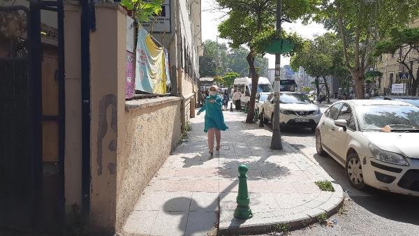 Sınava geç kalmamak için koşa koşa geldiler