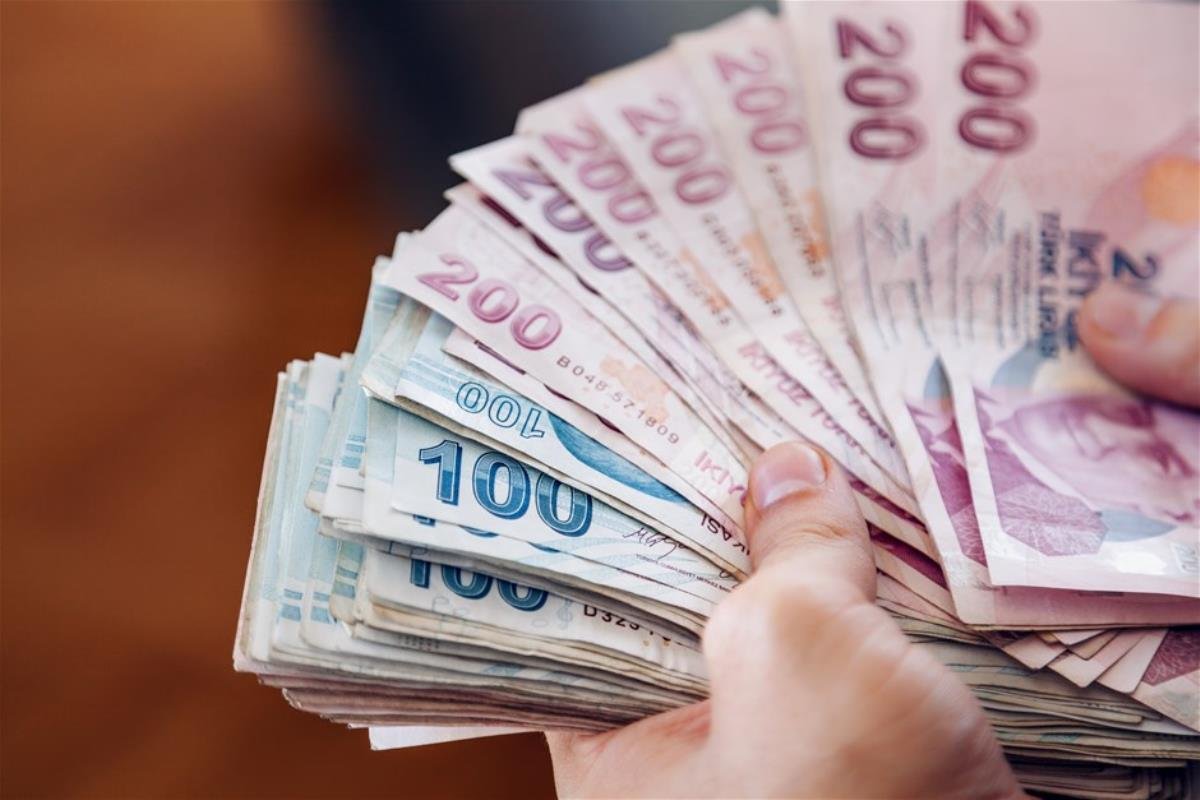 Son Dakika: Emekli aylıkları ve ikramiyeleri Kurban Bayramı’ndan önce ödenecek