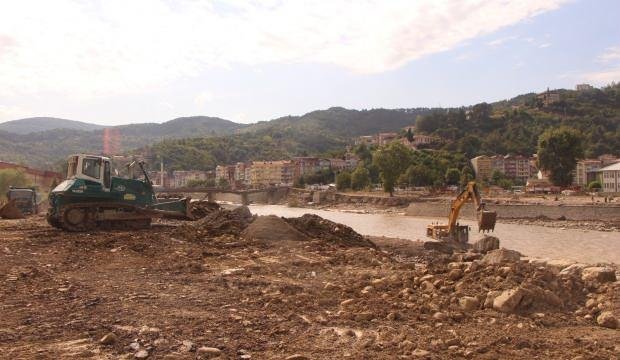 Babaçay köyü sakinleri, yaşadıkları felaket anlarını anlattı