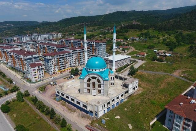 Başkan Büyükakın, ”En hızlı şekilde ibadete açacağız”