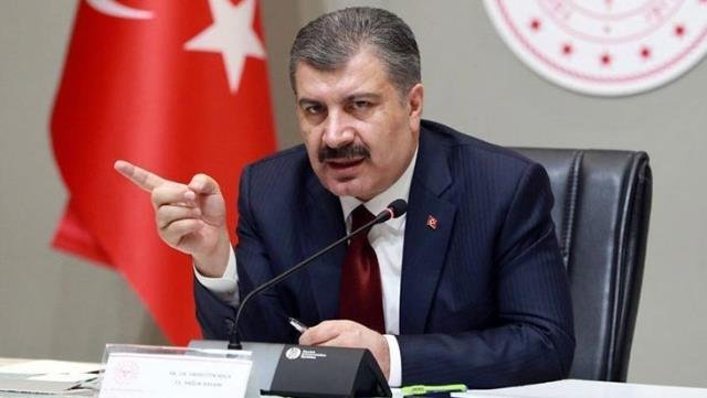 Bilim Kurulu sonrası Bakan Koca, İsrail’i örnek verip tehlikeye dikkat çekti: 2 doz mRNA aşısında koruyuculuk düşebiliyor