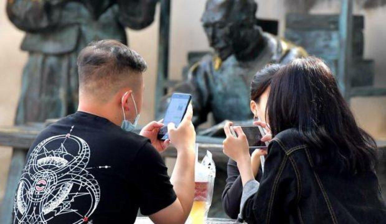 Çin’de internet kullanıcısı sayısı 1 milyarı geçti