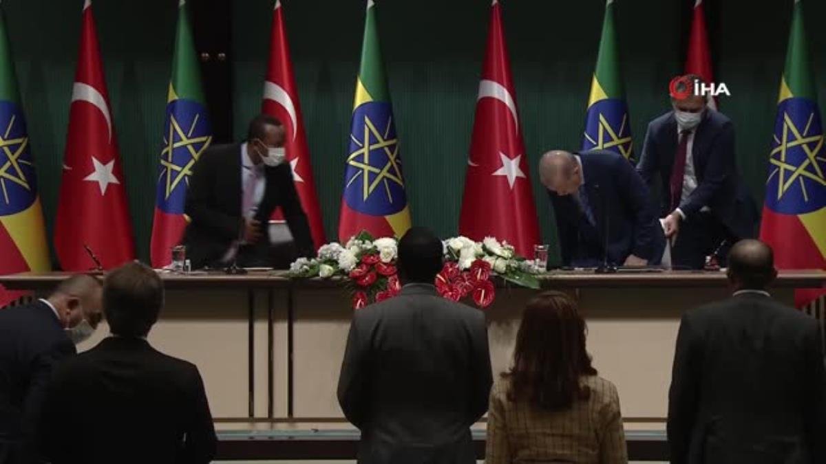 Cumhurbaşkanı Erdoğan: “FETÖ’nün Etiyopya’da tüm okulları Türkiye Maarif Vakfı’na devredildi”