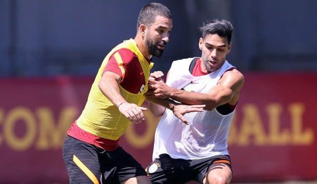 Galatasaray’da Marcao antrenmanda yok!