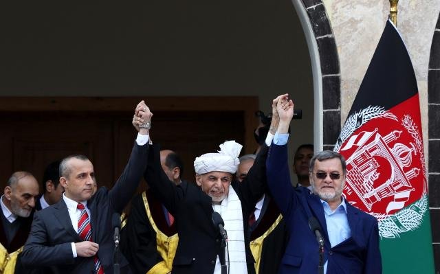 Gani’nin yardımcısı kendisini Afganistan’ın geçici cumhurbaşkanı ilan etti