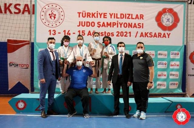 Kağıtsporlu judocular gelecek için umut verdi