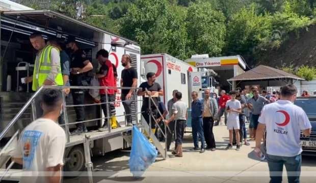 Kastamonu Bozkurt’ta yardımlaşma yarışı, mağdurlardan teşekkür