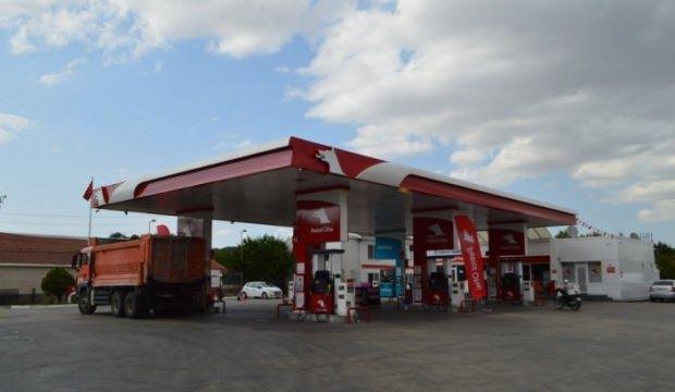 Kırklareli’de dehşete ramak kaldı: Akaryakıt istasyonuna havai fişek düştü