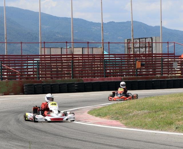 Kocaeli’de otomobil ve karting yarışları heyecanı yaşanıyor