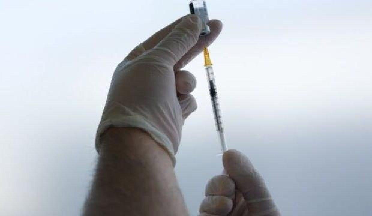 mRNA aşıları güvenli mi? 884 bin kişide denendi! Sonuç…