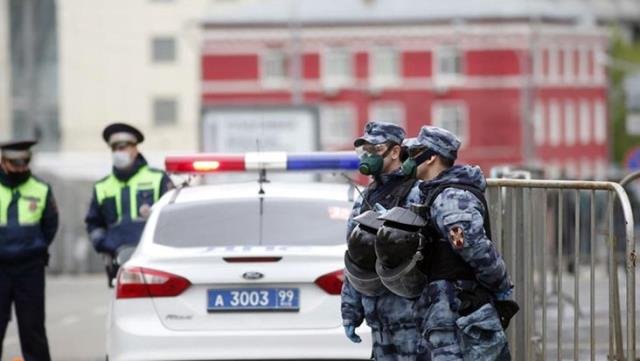 Rus polisinden Moskova’daki camide 600 Müslüman’a gözaltı! DNA örnekleri alınıp serbest bıraktılar