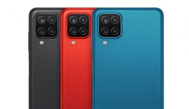 Samsung uygun fiyatlı Galaxy A12 Nacho’yu tanıttı