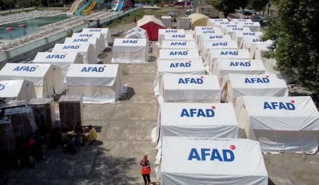 Sel felaketinde evini kaybedenlerin yardımına AFAD’ın “çadır kent”i kucak açtı