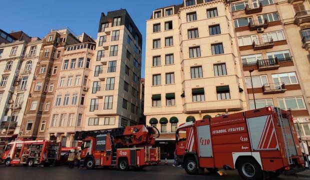Şişhane’de 7 katlı otelde çıkan yangın paniğe neden oldu