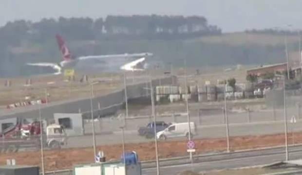 Son Dakika: Afganistan’dan tahliyeler devam ediyor! 22 Türk vatandaşı daha İstanbul’da