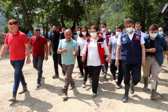 Son dakika haber: Bakan Yanık: “Sinop’a 13 milyon nakdi yardım gönderdik”