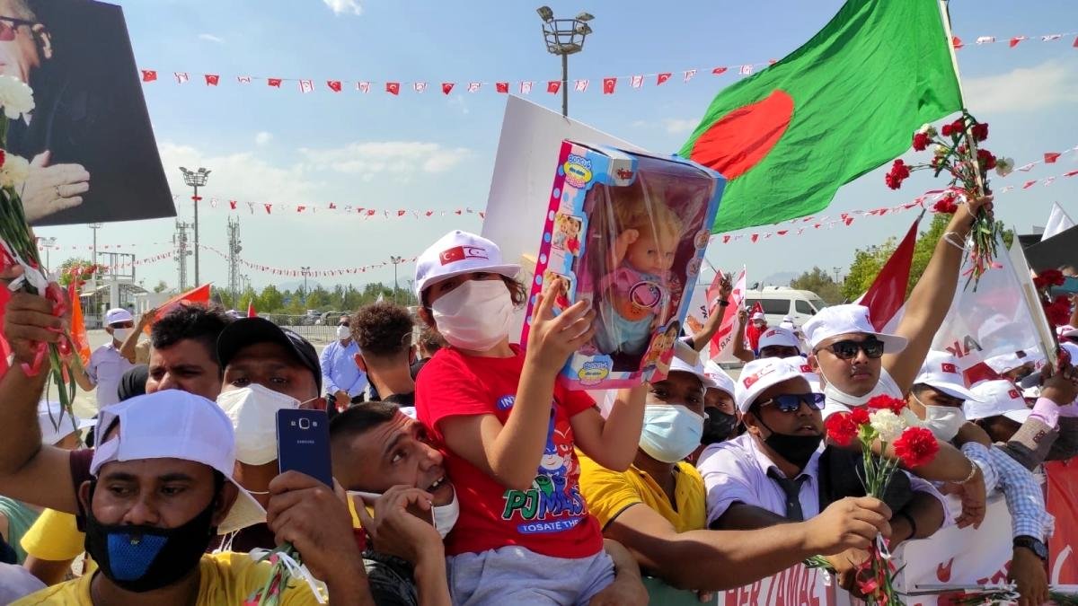 Son dakika haberleri! Cumhurbaşkanı Erdoğan’a KKTC’de sevgi seli
