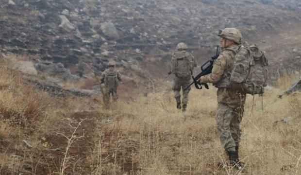 Son Dakika: İçişleri duyurdu! Silahlarıyla birlikte etkisiz hale getirildiler