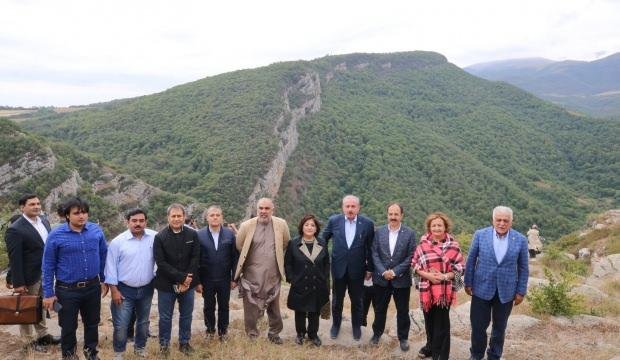 TBMM Başkanı Şentop işgalden kurtarılan Şuşa’da: Hunharca, barbarca işler yapılmış
