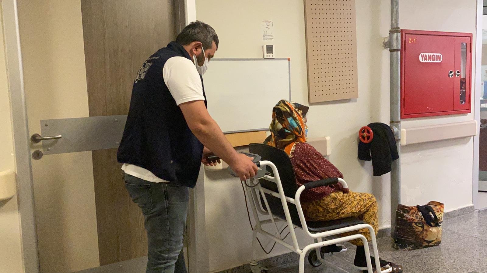 KARTEPE BELEDİYESİ YAŞAYAN ÇINARLARA DESTEĞİ BIRAKMIYOR