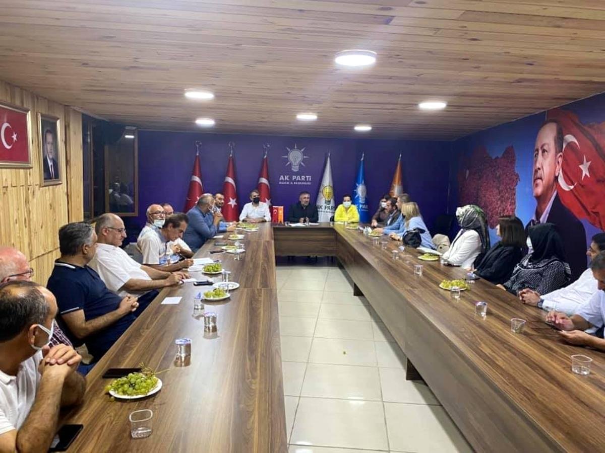 AK Parti haftalık olağan idare konseyi toplantısı yaptı