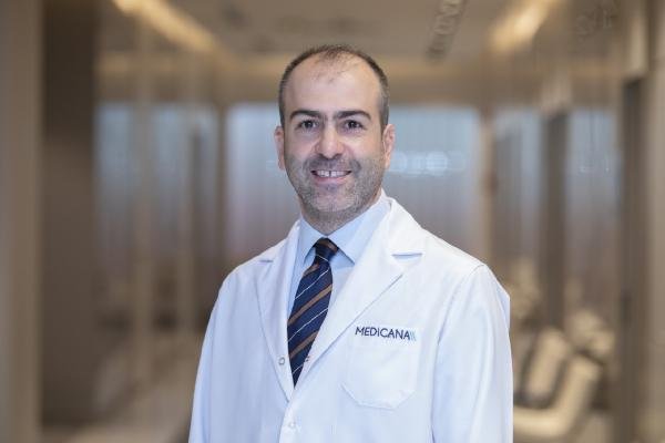 “Ameliyatsız mide küçültmede hedef yüzde 30’luk kilo kaybı”