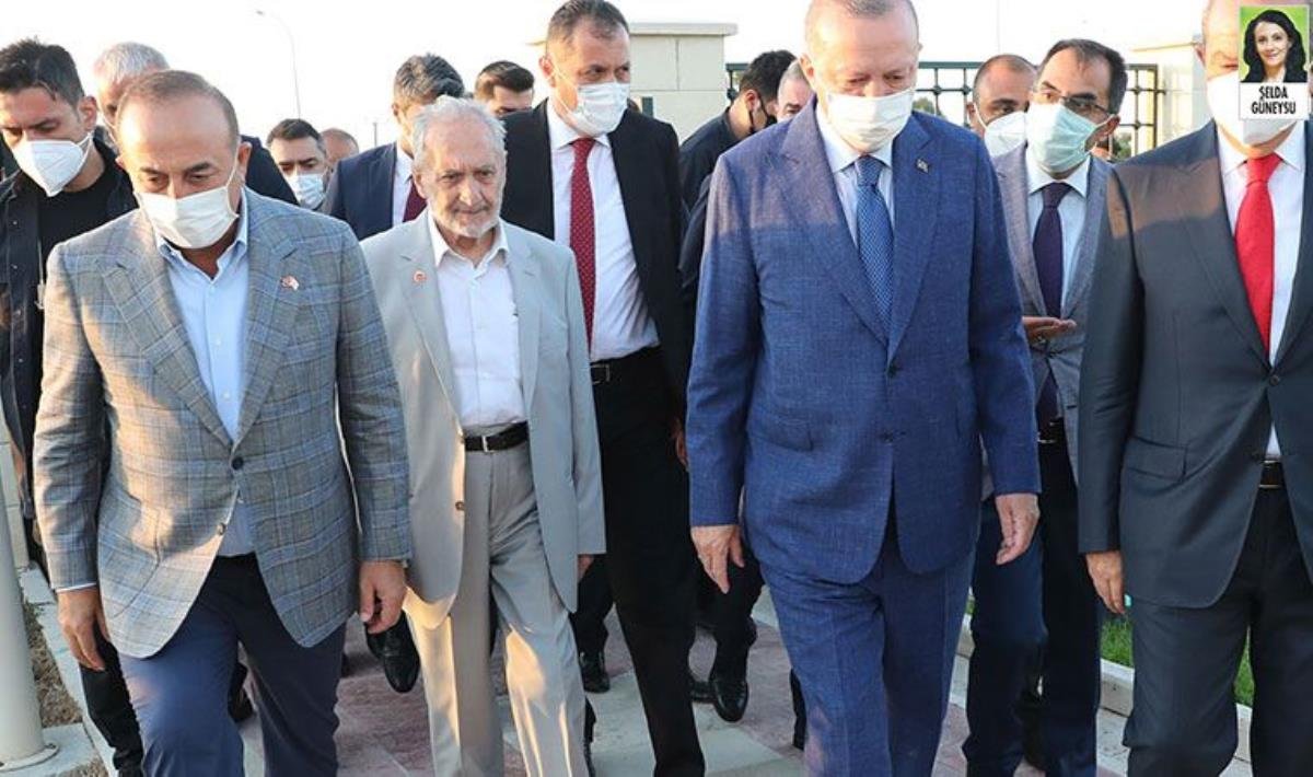 Aşı olmadığı ortaya çıkan Oğuzhan Asiltürk, maskenin virüsten koruduğuna da inanmıyormuş