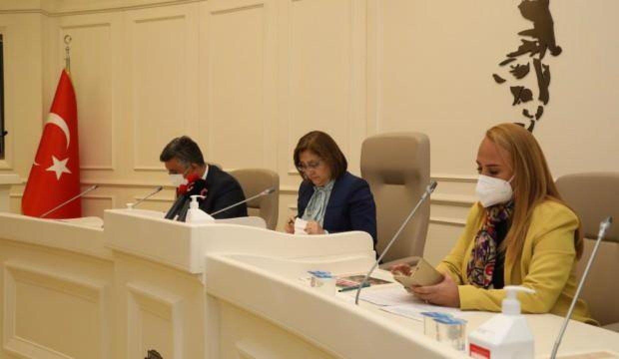 Bakan Varank Gaziantep’in Fahri Hemşehrisi oldu