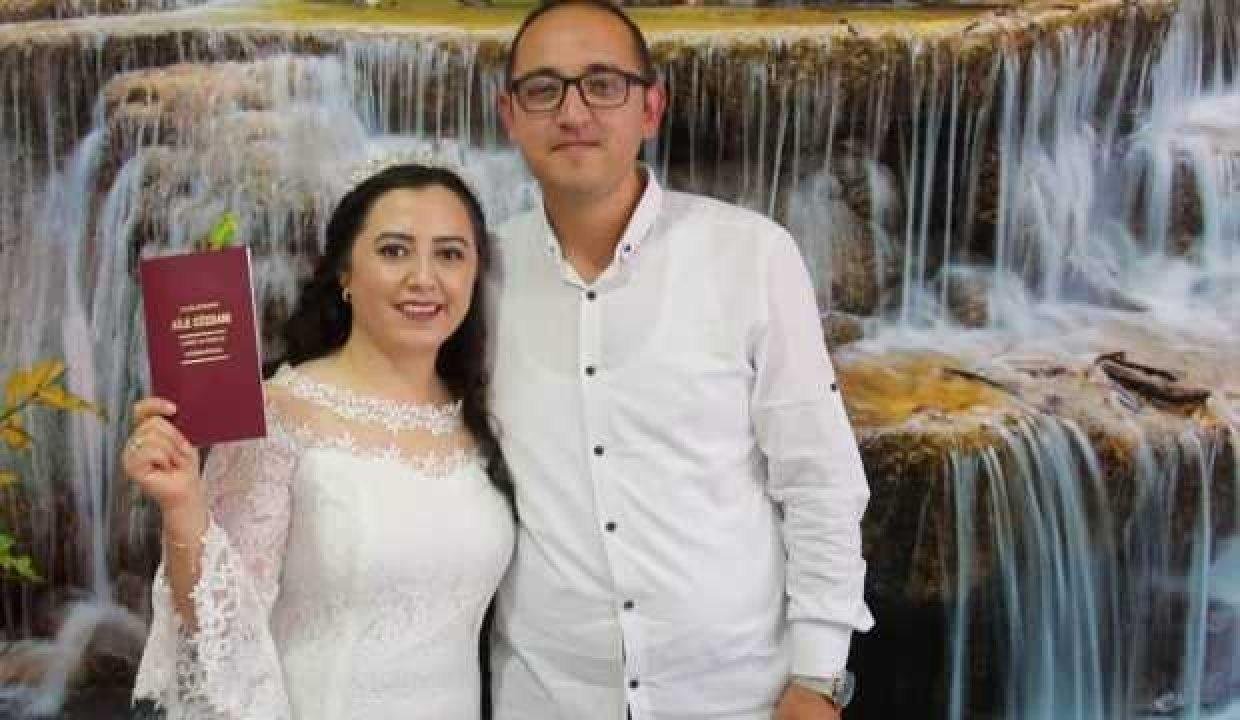 Balayı yolunda feci şekilde can verdi!