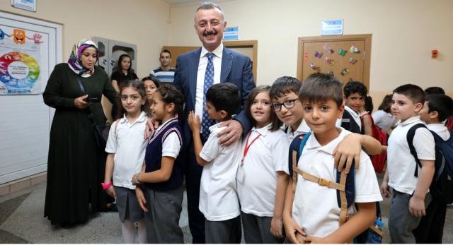 Başkan Büyükakın: En az öğrenciler kadar heyecanlıyım