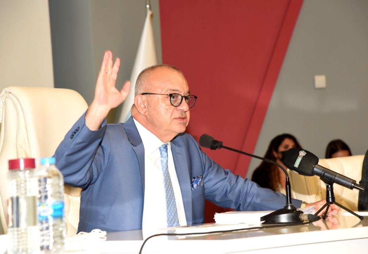 Başkan Ergün büyükşehir meclisinde müjdeleri arka arkaya verdi