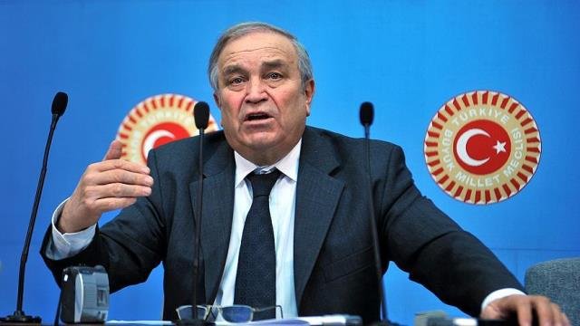 CHP’nin Tanju Özcan kararını eleştiren Şahin Mengü’ye oğlundan Zafer Partisi daveti