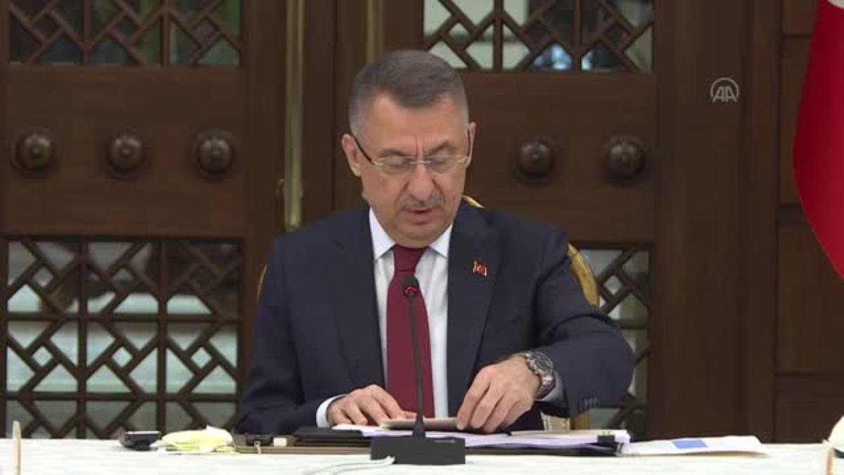 Cumhurbaşkanlığı Külliyesi’nde vergilerle ilgili düzenleme gereksinimlerine yönelik toplantı