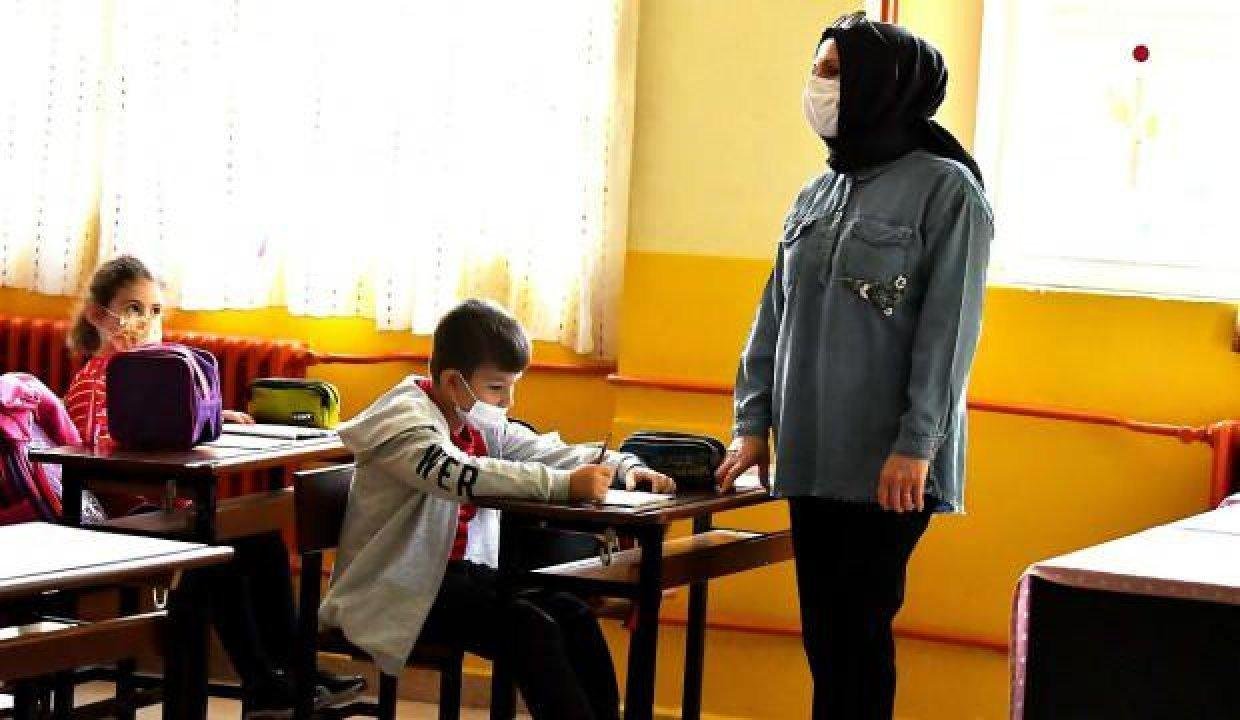 Cumhuriyet Gazetesi yine haddini aştı: Kur’an eğitimini ‘dayatma’ olarak servis etti