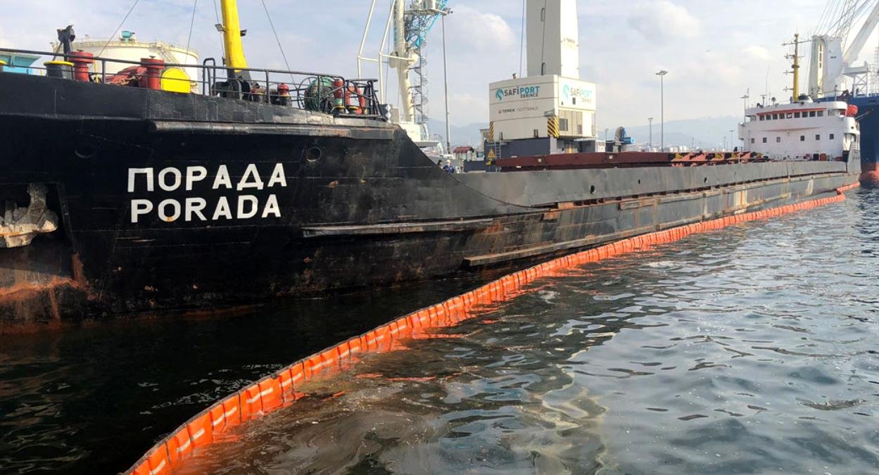 Derince Limanında Körfezi kirleten gemiye 1 milyon 286 bin TL ceza