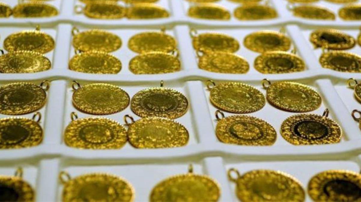 Güne düşüşle başlayan gram altın, 486 lira seviyesinden işlem görüyor