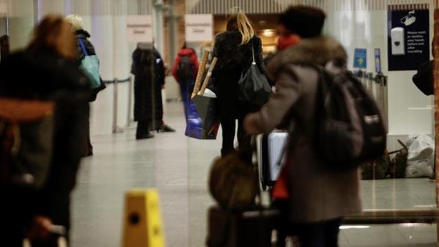 İngiltere, seyahat kısıtlamalarında Türkiye’yi kırmızı listeden çıkarmadı