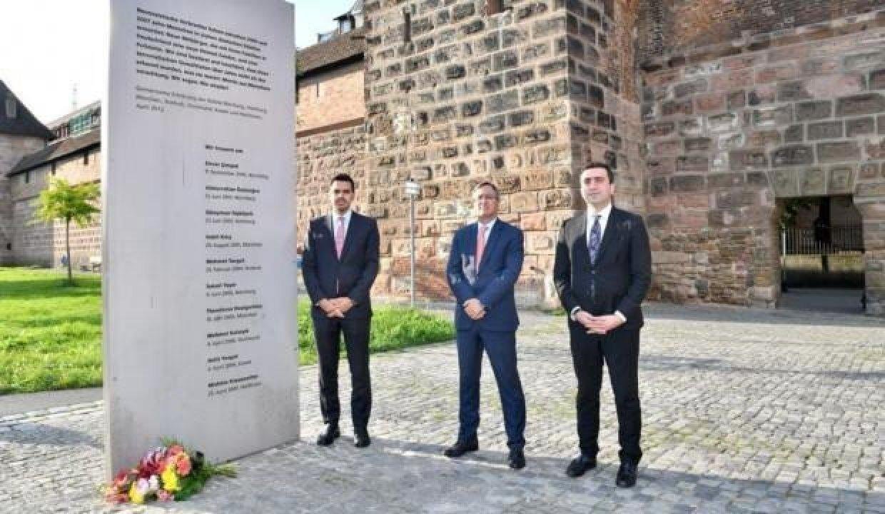 Irkçı terörün kurbanları unutulmadı