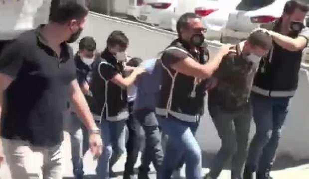 İş insanı polis koruması alabilmek için aracını kurşunlattığını itiraf etti