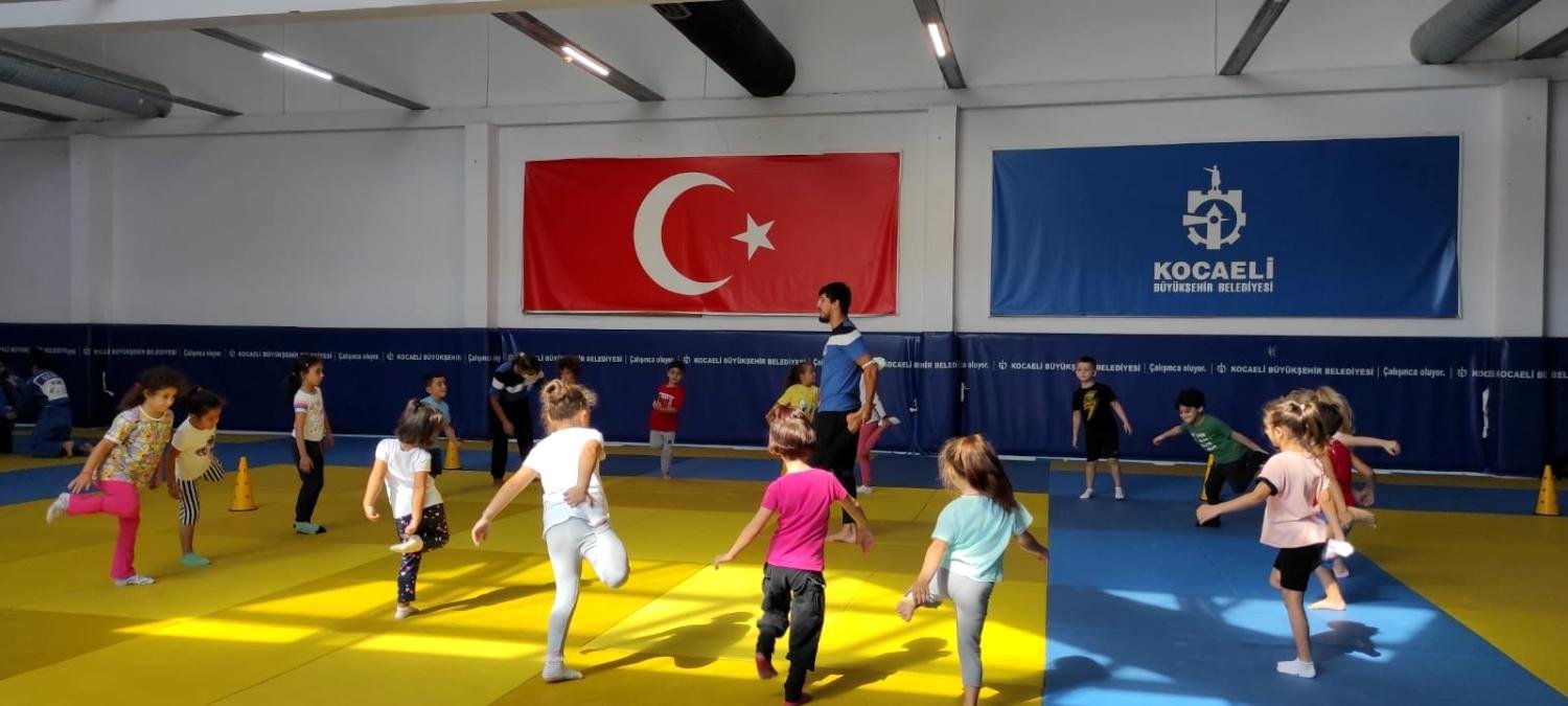 Kağıtsporda yeni periyot başlıyor