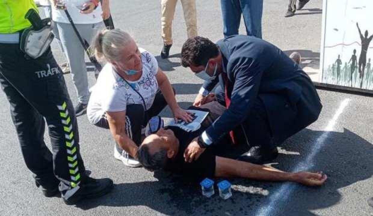 Koşu sonunda kötüleşen yarışmacıya birinci müdahaleyi rektör yaptı