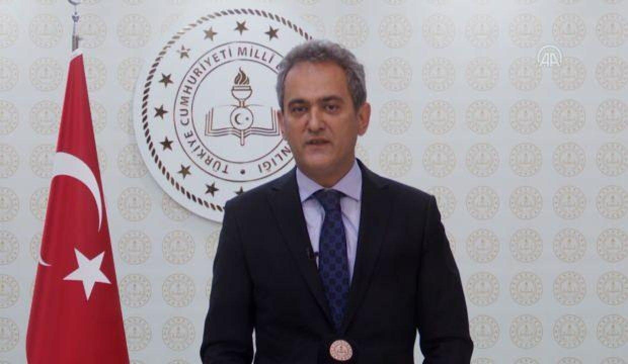 Milli Eğitim Bakanı Özer: Yeniden yapılandırma kararı aldık