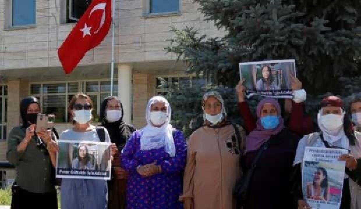 Pınar Gültekin davası: Katil zanlısının yakınları hakim karşısında