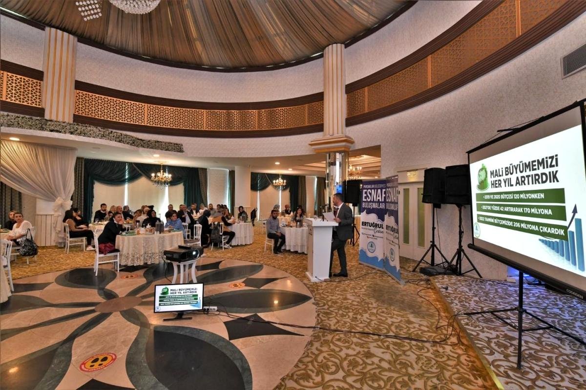 Pursaklar’da esnaf buluşmaları devam ediyor