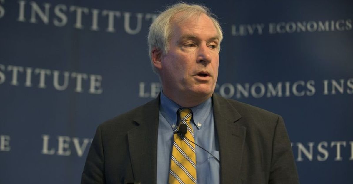 Şahsî portföyüyle gündeme gelen Fed yetkilisi ayrılıyor