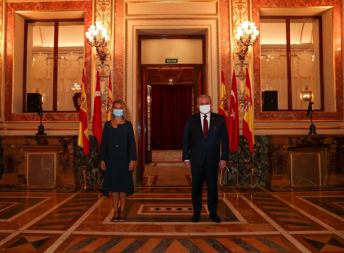 Şentop: “Dünya kaideleri, paradigmalar, niyetler değişiyor lakin Türkiye’nin değeri değişmiyor”