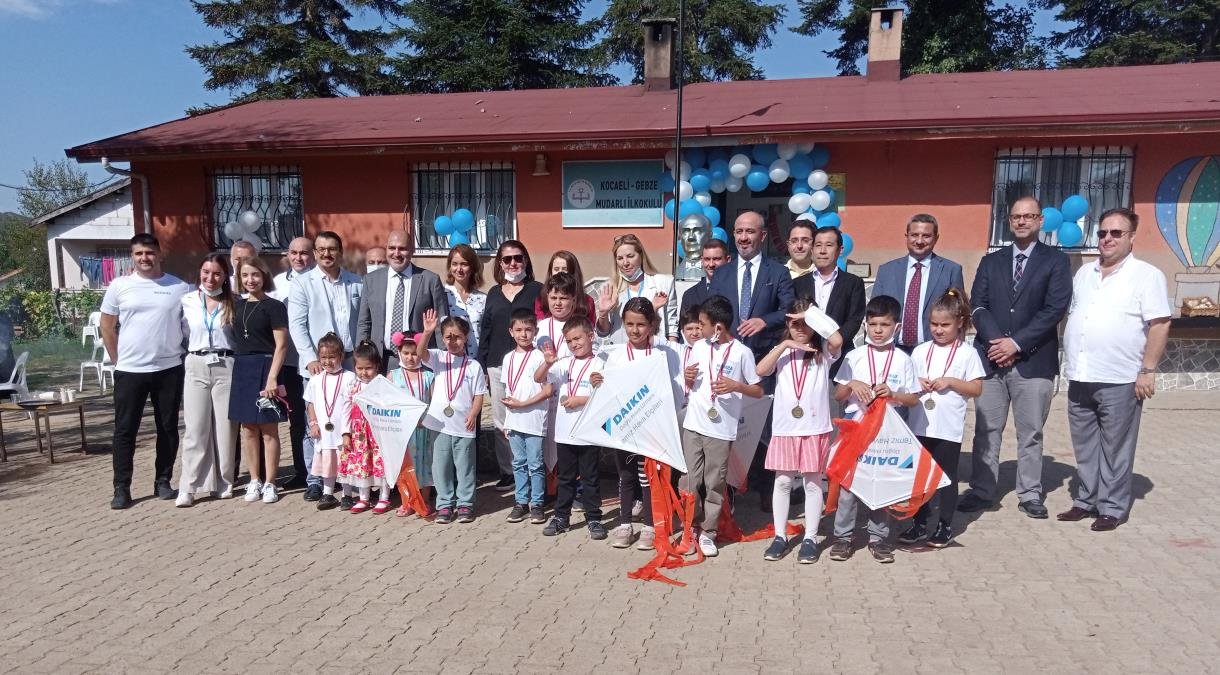 Son dakika gündem: Daikin, farkındalık projesiyle çocuklara pak hava ve etraf şuuru kazandırıyor