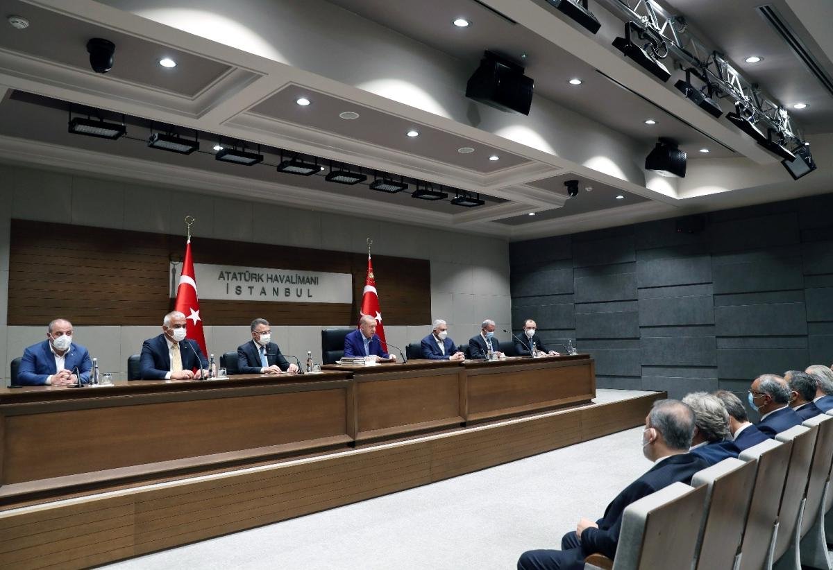 Son dakika haber | Cumhurbaşkanı Erdoğan: “(Seçim Maddesi’nde değişiklik) Meclis açıldığında uzatmadan Meclise göndereceğiz”