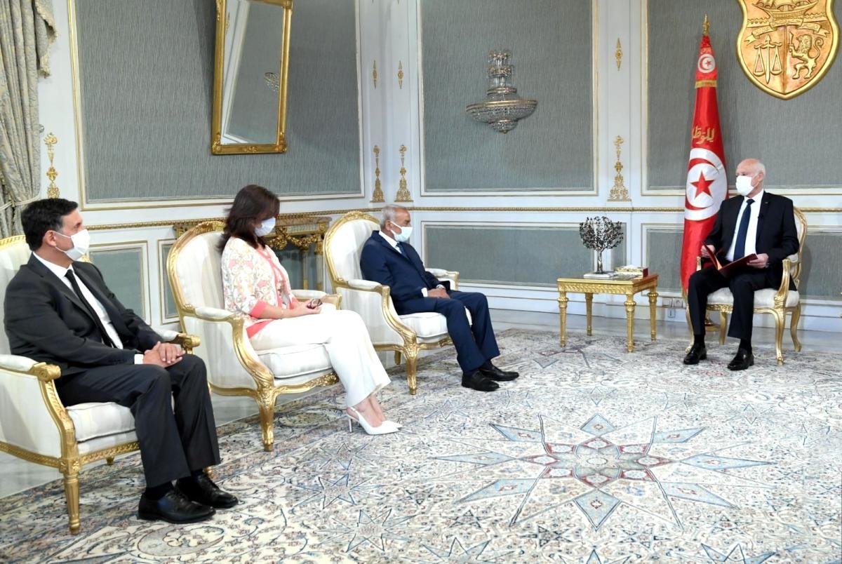 Son dakika haberleri! Tunus Cumhurbaşkanı Said: “Bazı yetkililer Tunus’a gelen dış yardımları yurtdışındaki varlıklarına aktardı”